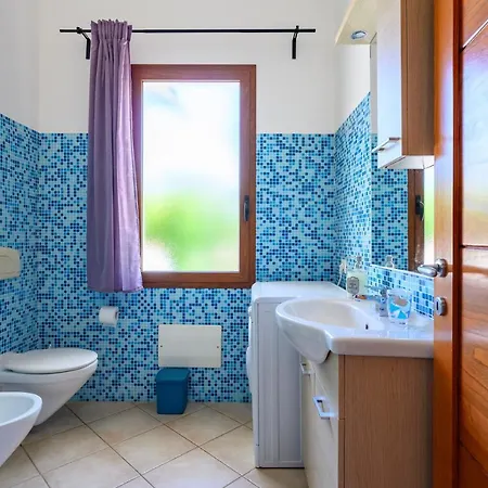 度假居 I Girasoli 巴里萨尔多